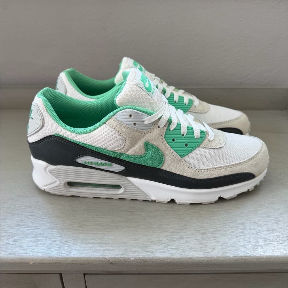 Nike Air Max - Men’s Size 13 - Only Worn Once